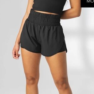 Vitality Vista Short